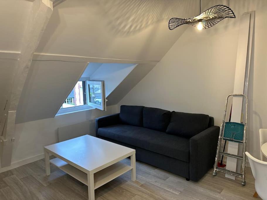 Appartement Centre Ville Lillebonne 2Eme Etage Екстер'єр фото